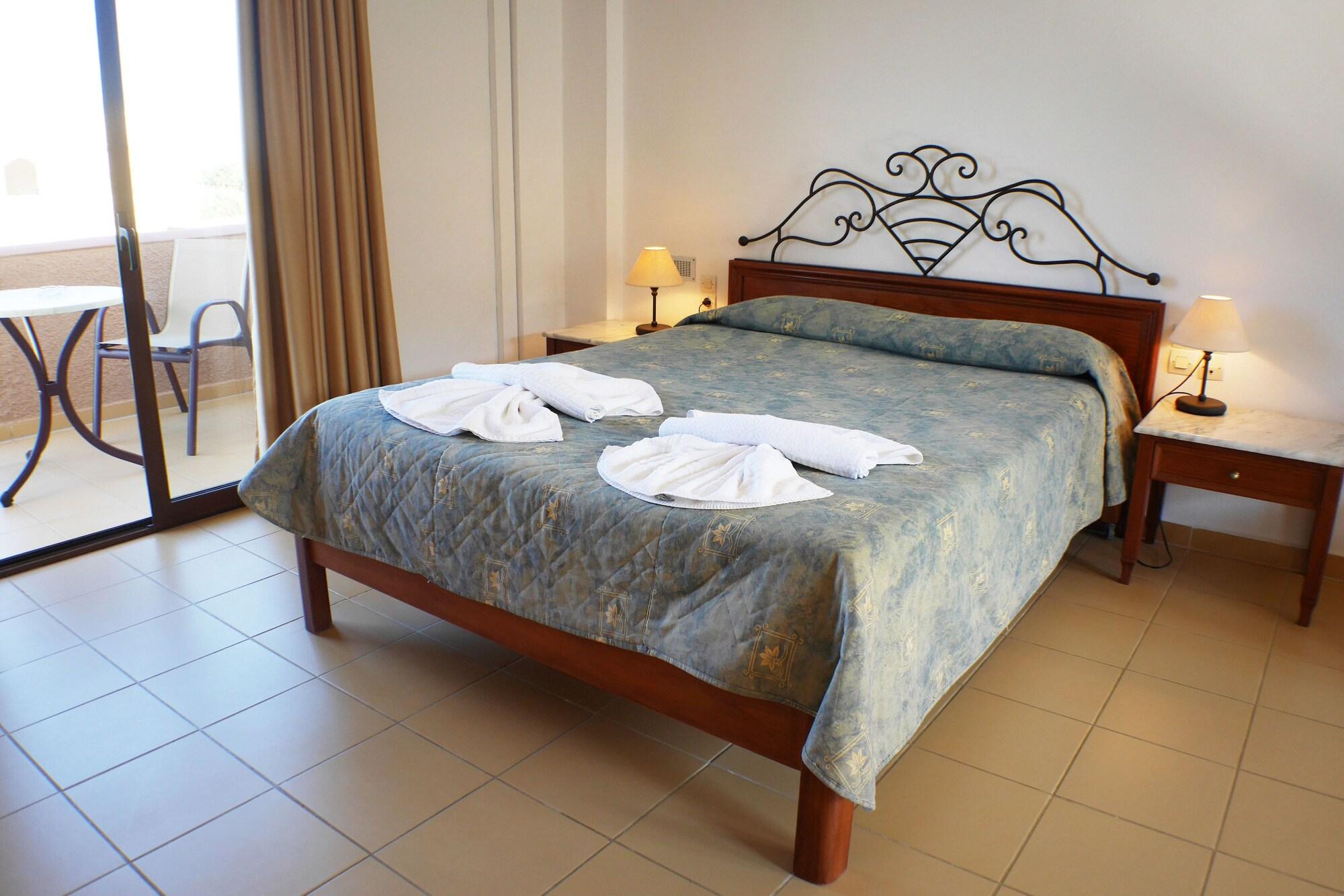 خانيا Areti Aparthotel المظهر الخارجي الصورة